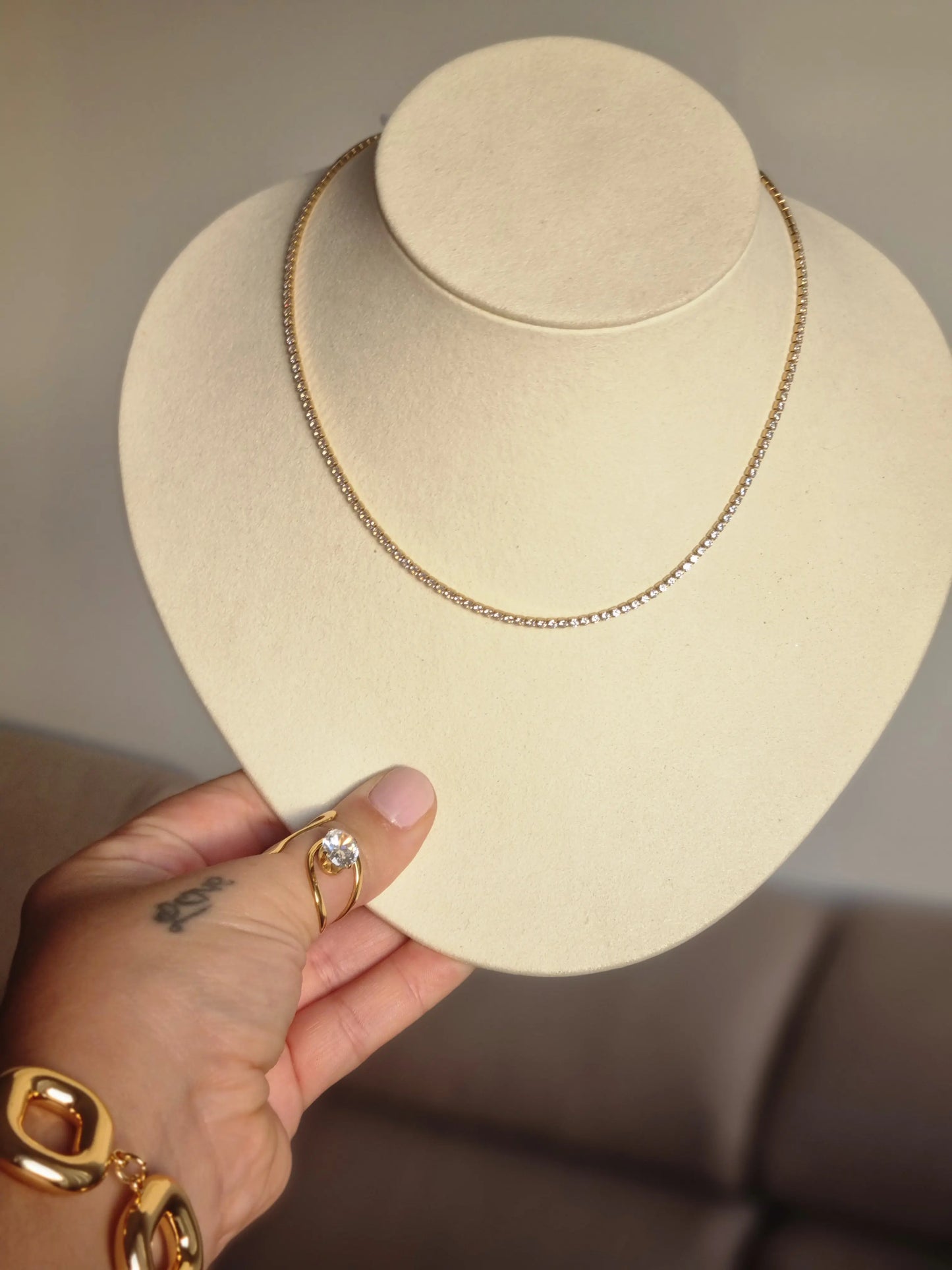 Collier Mira