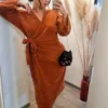 Robe Kamelia Camel Shiralaura.fr Vente De Vetements Grandes Tailles Jusqua La Taille 52 Bijoux Accessoires Paris.webp